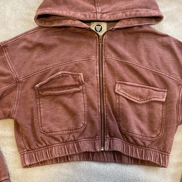 Cropped jacket - Picture 3 of 4